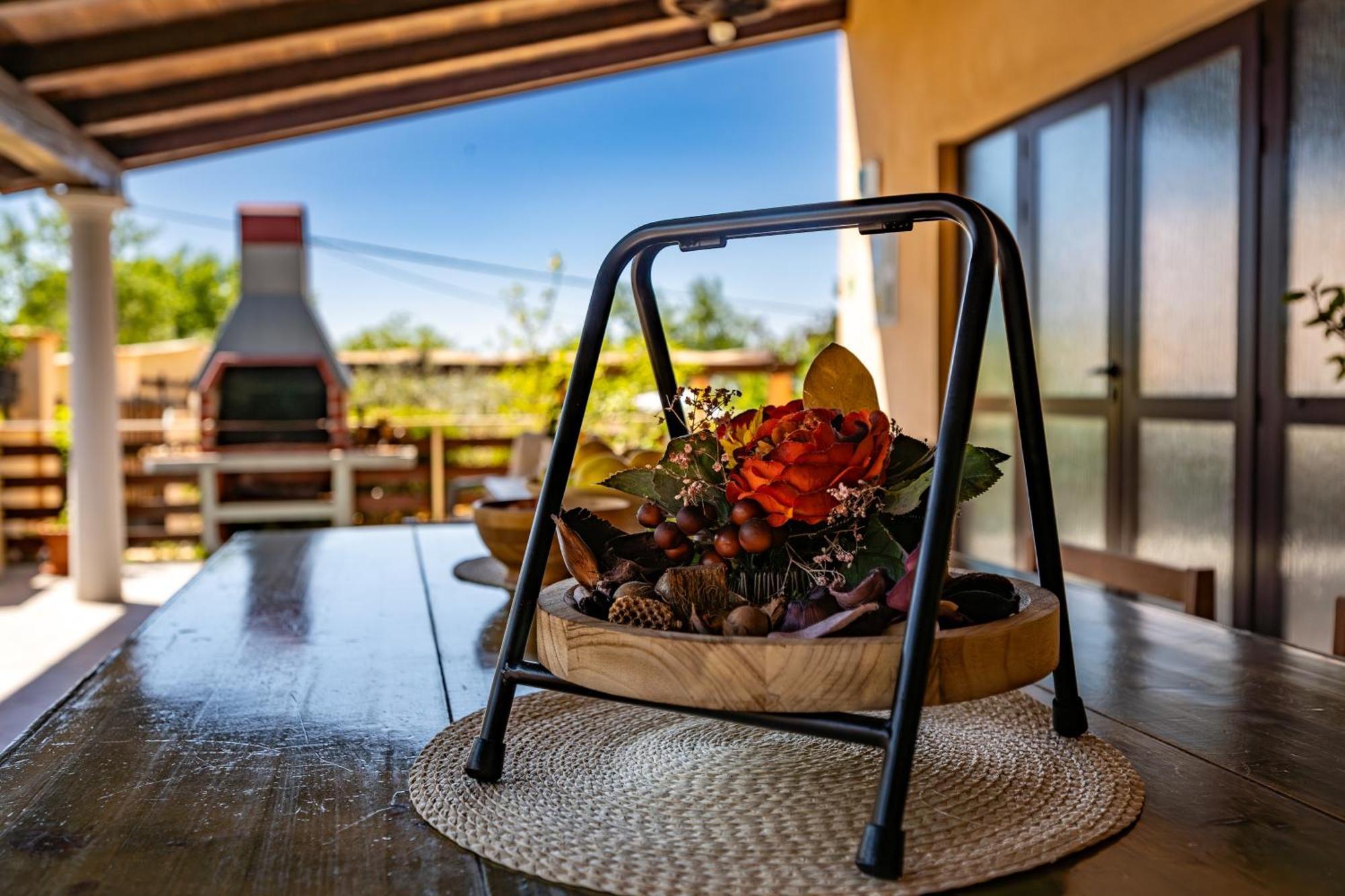 E-M Apartments With Private Pool ヴィンクラン エクステリア 写真